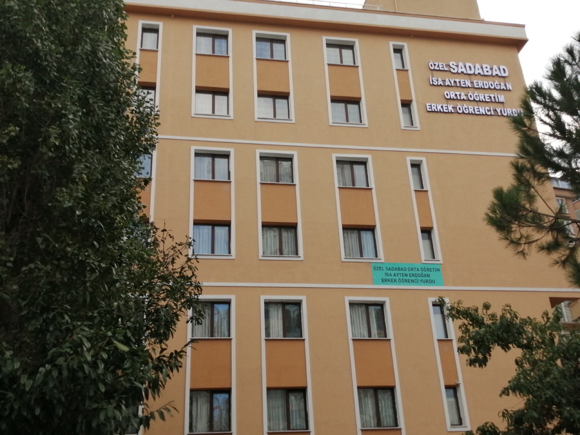 Sadabad yurdu dış cephe